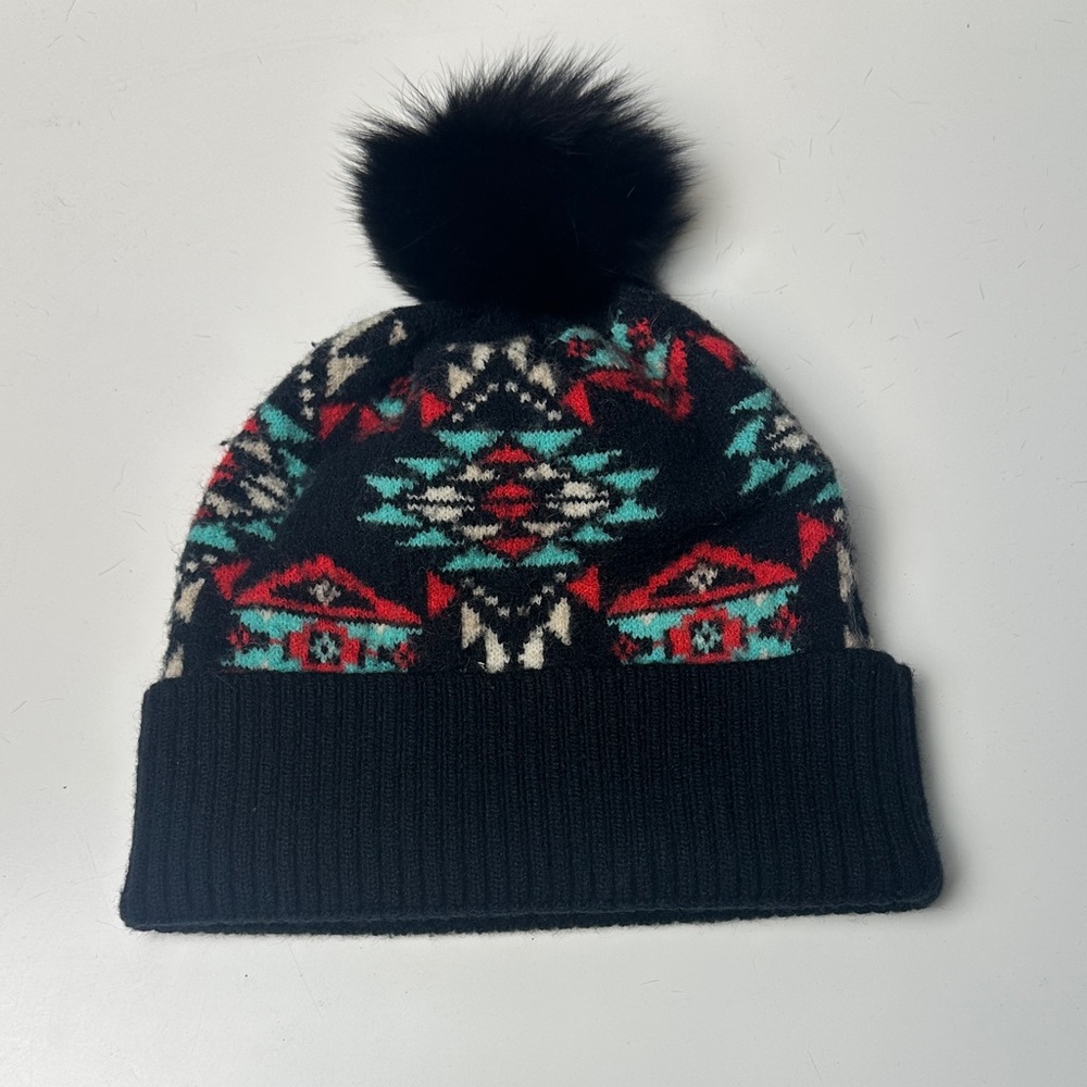 Native Pattern Pom-Pom Beanie